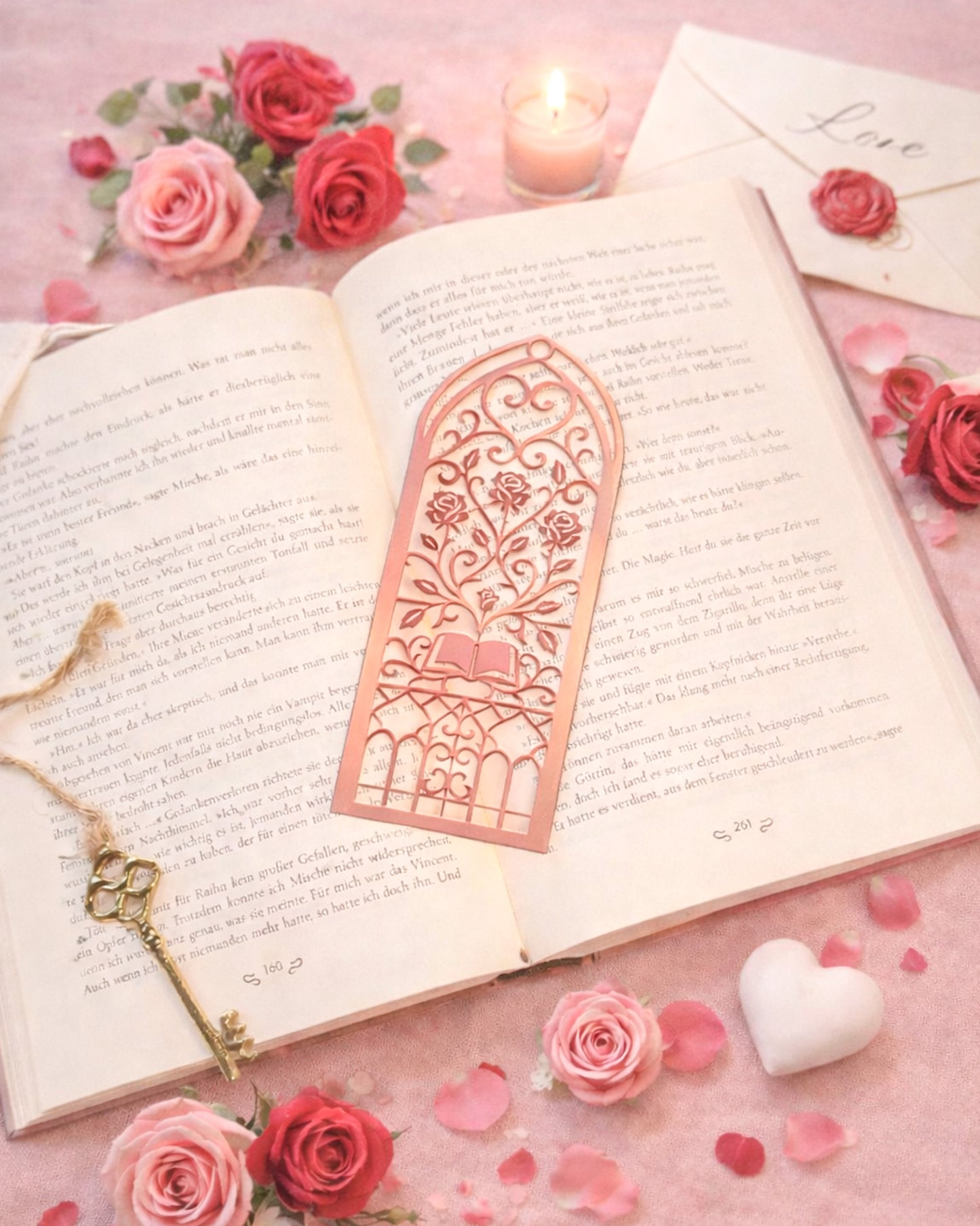 Lesezeichen "Romance" - Rosé