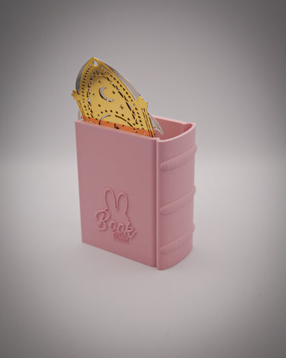 Lesezeichen- & Stiftehalter "Home Library" - Rosa