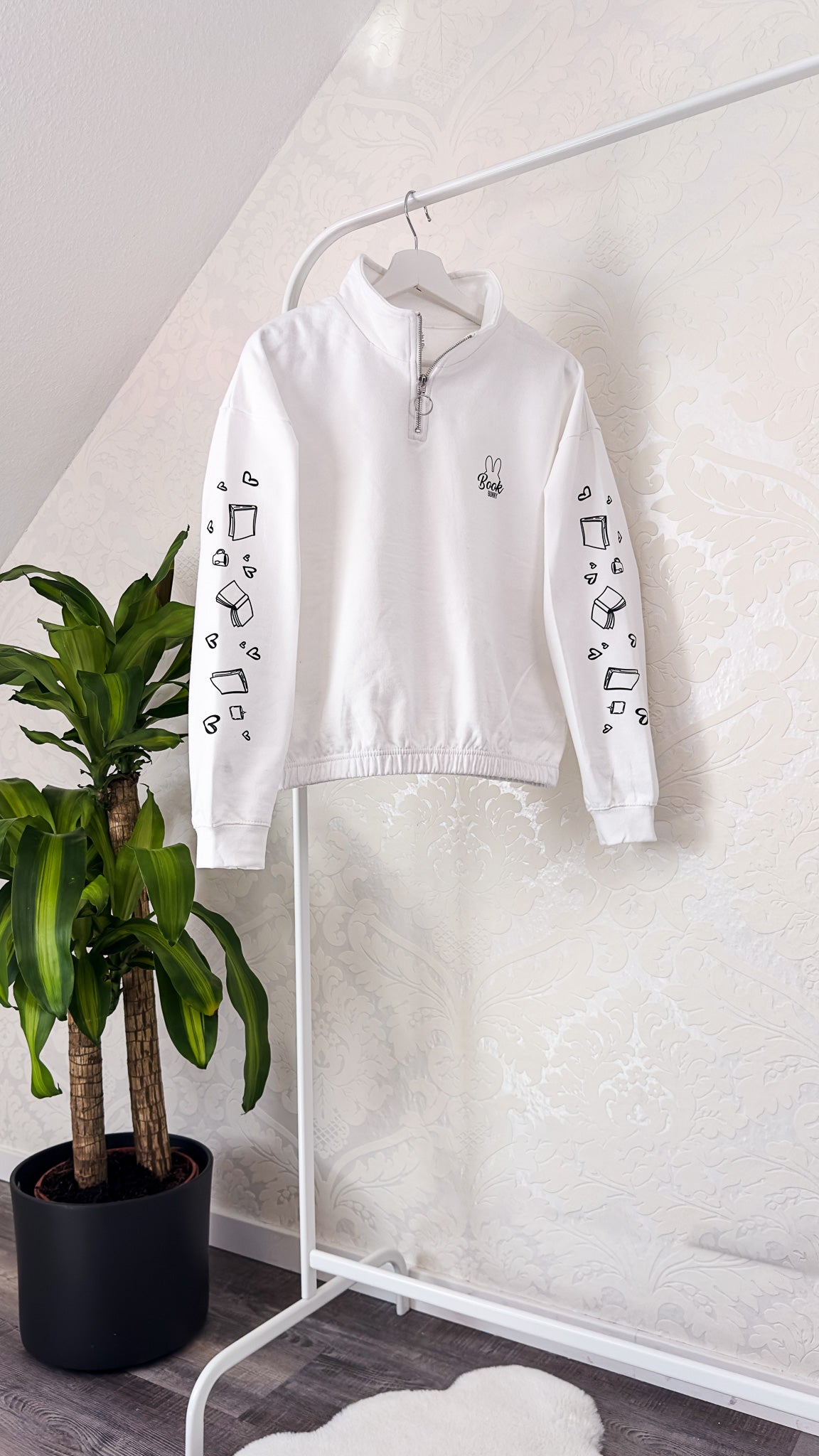 BookBunny Sweater - Weiß
