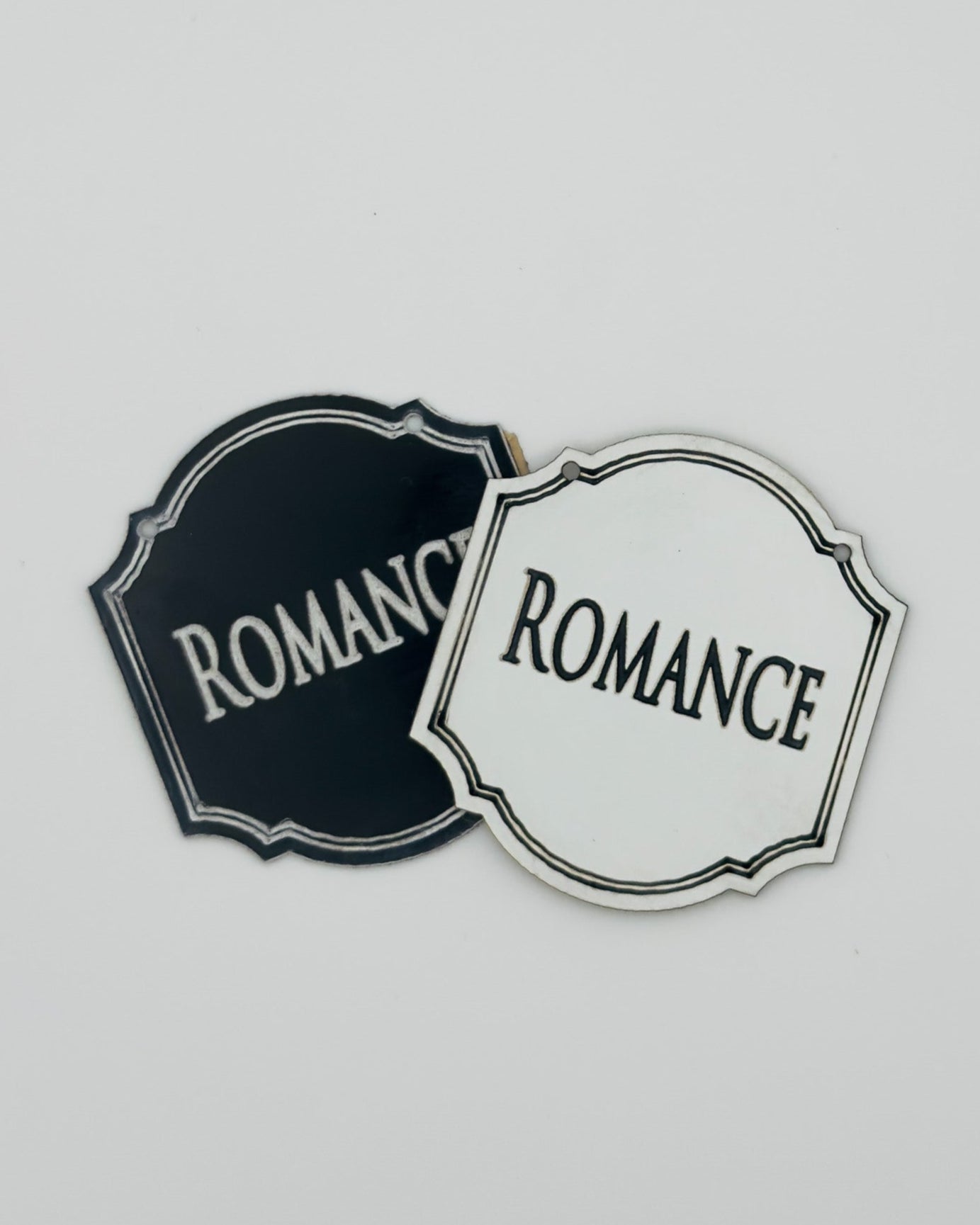 Hängeschild "Romance"
