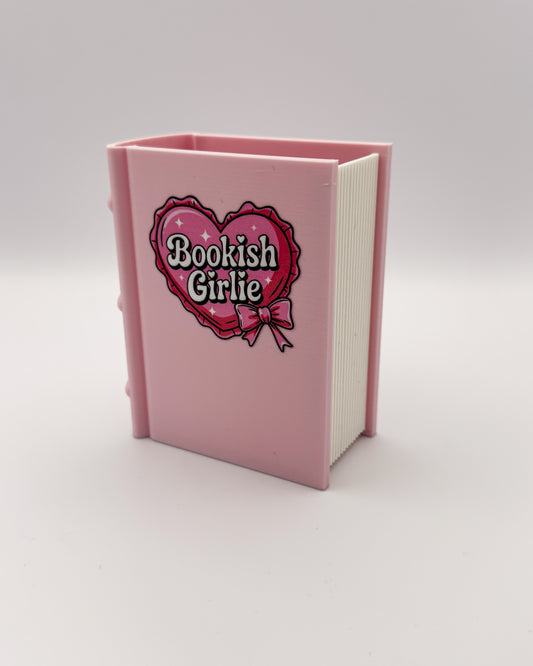 Lesezeichen- & Stiftehalter "Bookish Girlie"