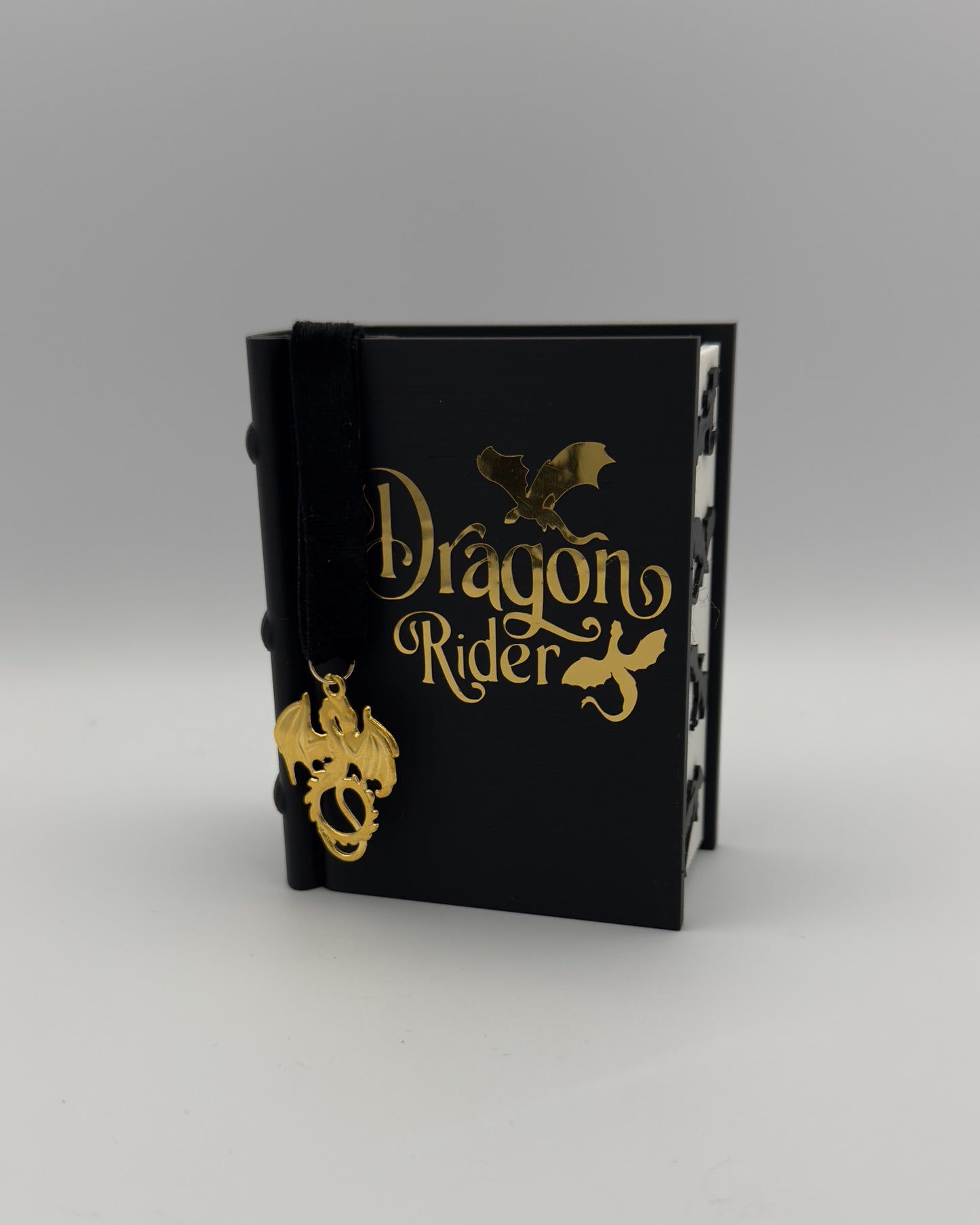 Lesezeichen- & Stiftehalter "Dragon Rider"