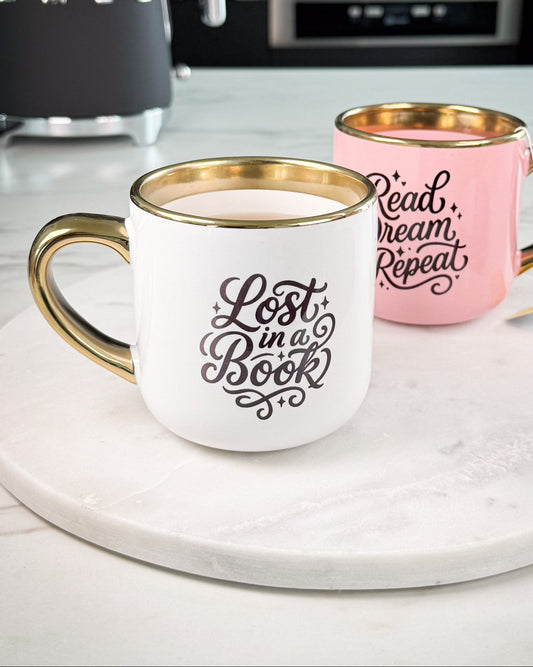 Tasse "Lost in a Book"